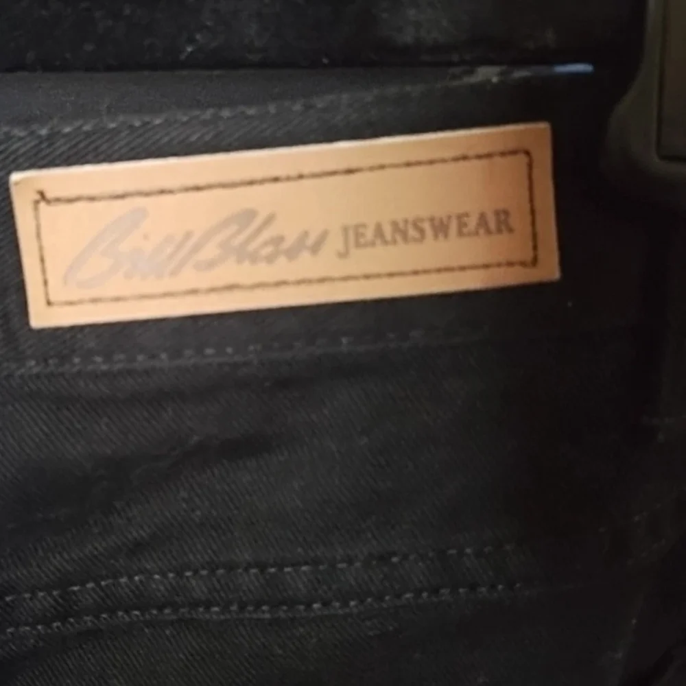 Vintage Bill Blass Easy Fit Capris Black Jeans     Classic Black Women's Jeans - Picture 5 of 6